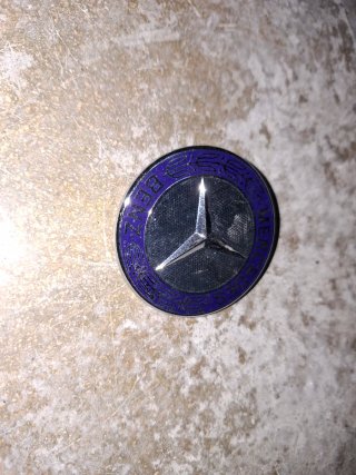 Emblema Mercedes Benz