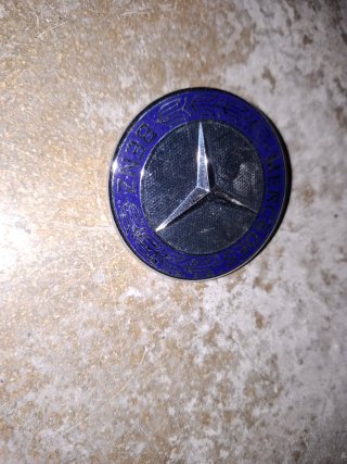 Emblema Mercedes Benz
