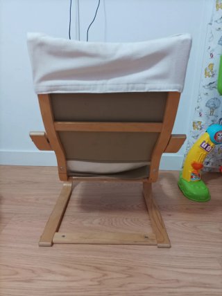 Sillón infantil Ikea madera y tela