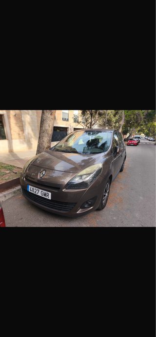 Renault Grand Scenic 2010
