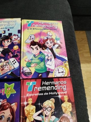 Lote libros hermanos tremending
