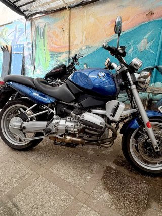 BMW R1100R Naked Azul