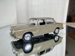 Lancia Flavia 1/43 Edicola