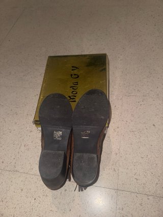 Botines Marrones con Flecos