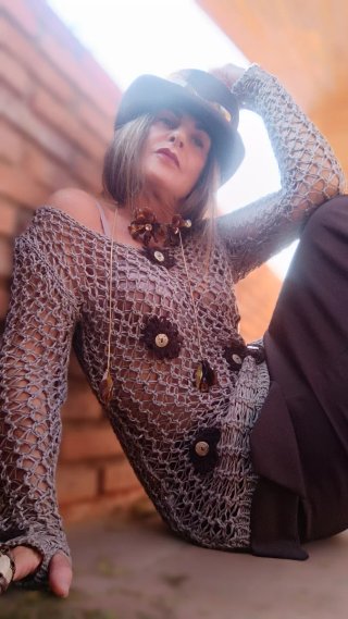 Jersey Crochet Gris con Flores Marrones