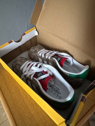 Bambas