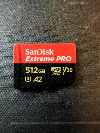 Insta360 Go Ultra + SD 512GB + Accesorios