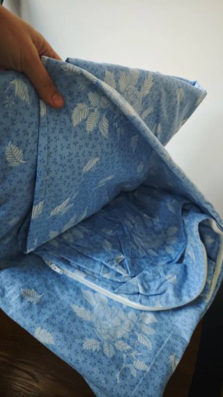 Funda de colchón azul y blanco