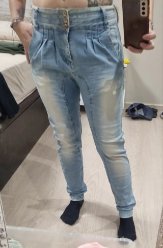 Pantalón Vaquero de Tiro Alto