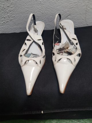 Sandalias de Charol Blancas