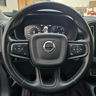 Volvo XC40 2021