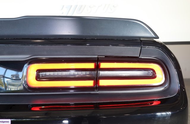 Dodge Challenger 5.7