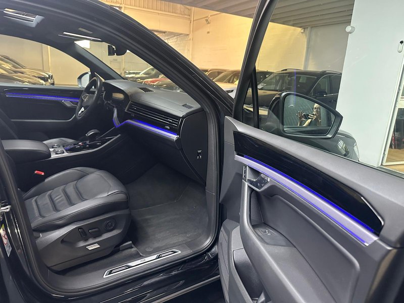 Volkswagen Touareg 2024, foto 29