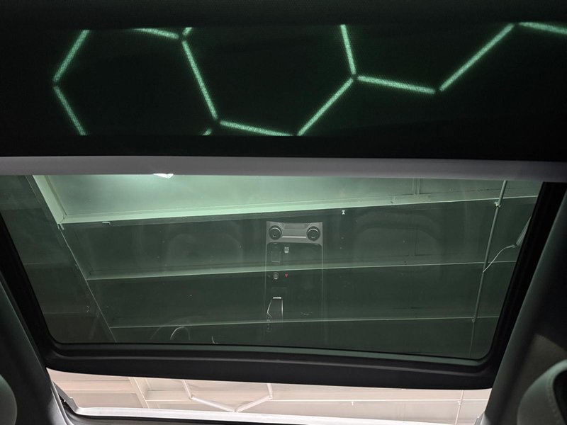 Volkswagen Touareg 2024, foto 35