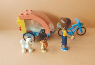LEGO Friends Bicicleta con carro