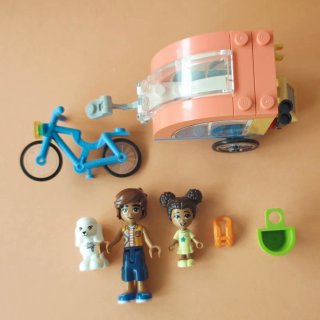 LEGO Friends Bicicleta con carro
