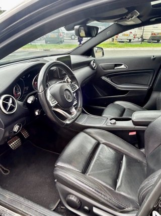 Mercedes-Benz Clase A220d