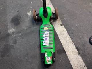 Patinete infantil 3 ruedas verde