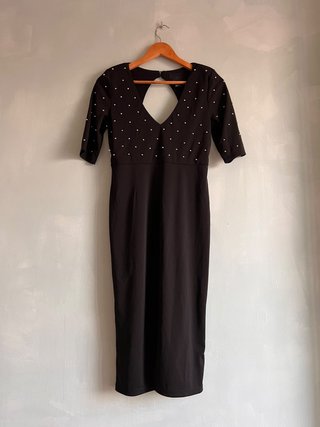 Vestido Negro H&M con Perlas