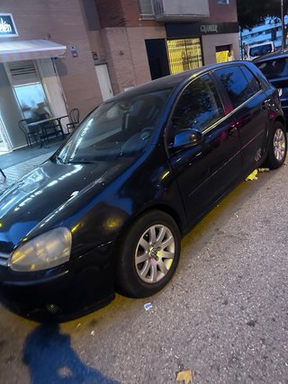 Volkswagen Golf 2004