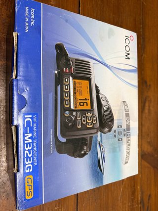 Emisora VHF Icom IC-M323G GPS DSC