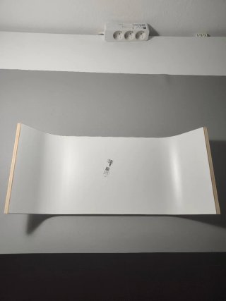 Soporte pantalla IKEA