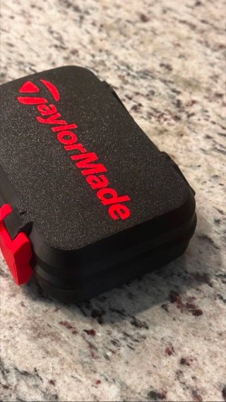 Cajas de pelotas de golf. Varias marcas
