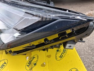 Faro Izquierdo LED SEAT Ibiza V / Arona