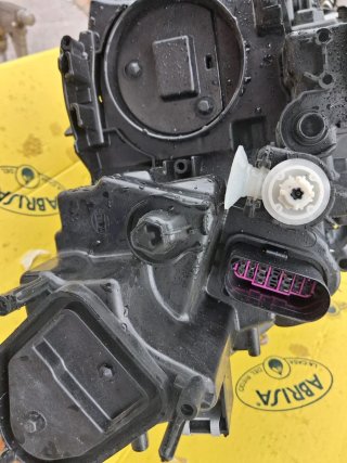 Faro Izquierdo LED SEAT Ibiza V / Arona