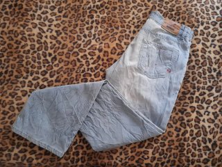 Jeans Take Two chiari