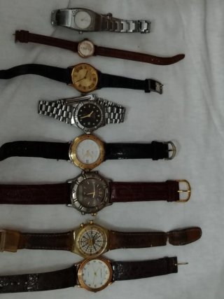 Lote de relojes distintos