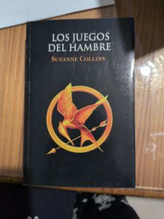 Los Juegos del Hambre (Spanish Edition)