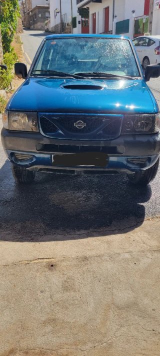 Nissan Terrano II 2000