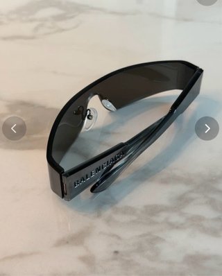 Gafas de sol Balenciaga negras