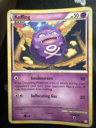 Várias cartas Pokémon