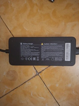 Xiaomi Mi Scooter 3 - Ruedas y Batería Nuevas