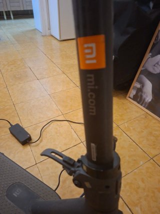 Xiaomi Mi Scooter 3 - Ruedas y Batería Nuevas