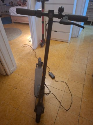 Xiaomi Mi Scooter 3 - Ruedas y Batería Nuevas