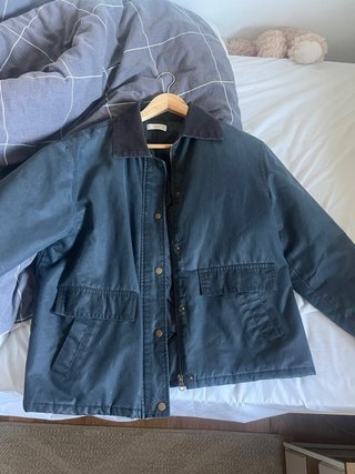 Cazadora estilo Barbour azul