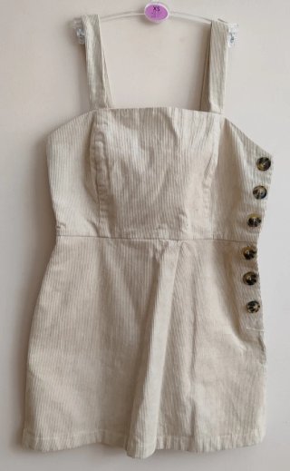 Mini peto de pana beige