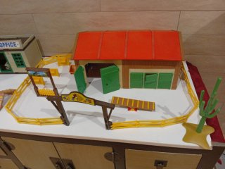 Granja y Oficina del Sheriff Playmobil