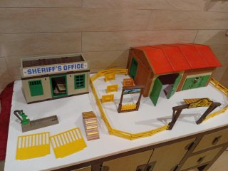 Granja y Oficina del Sheriff Playmobil