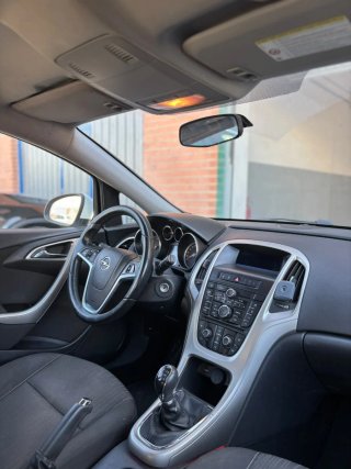 Opel Astra familiar Muy bien cuidado ⚠️