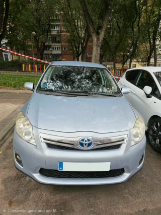 Toyota Auris 2012