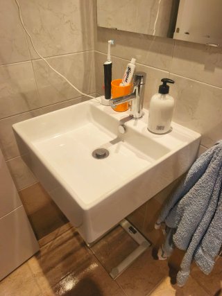 Muebles y accesorios de baño