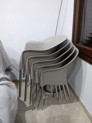 Set de 18 Sillas de Terraza Apilables buena calida
