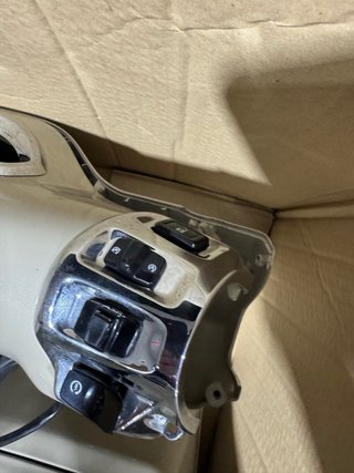 Mandos Vespa GTS 2023