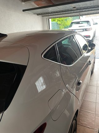 SEAT Leon 2021