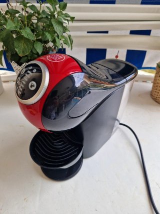 Cafetera Nescafé Dolce Gusto