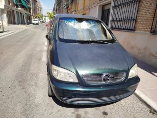 Opel Zafira 2004